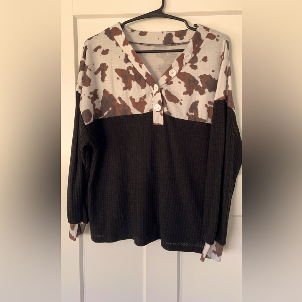 Cow Print/ Black Waffle-knit Lightweight Sweater